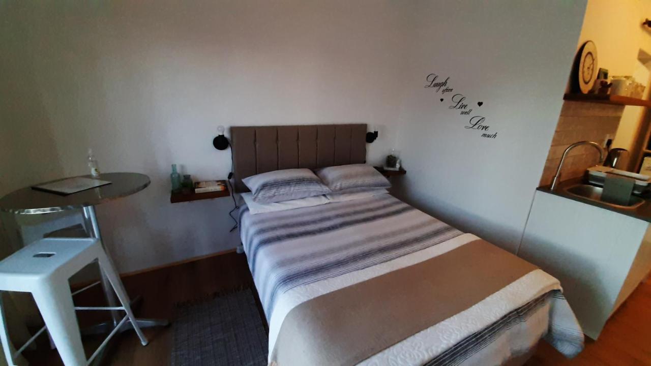 Longships Sanctuary Bed and Breakfast Plettenberg Bay Exteriör bild